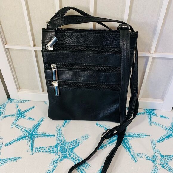 Black Crossbody Handbag - Picture 1 of 10